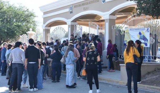 Hieren con arma blanca a estudiante en prepa de Nuevo León