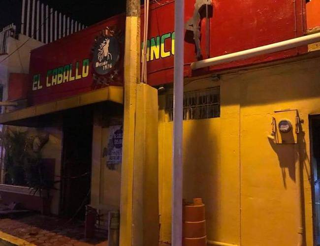 Asciende a 26 cifra de muertos tras ataque a bar de Coatzacoalcos