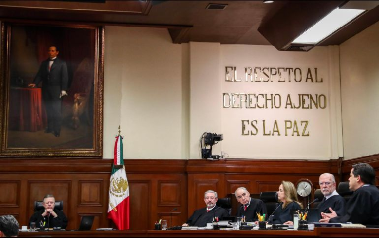 López Obrador enviará este viernes terna para vacante en la Corte