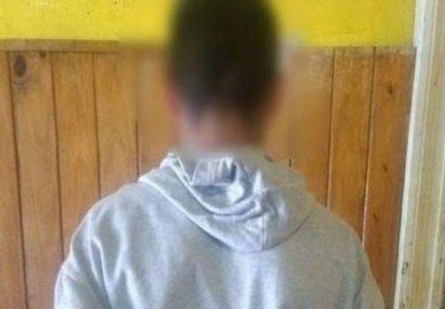 Adolescente abusó de su hermana de 3 años en Argentina