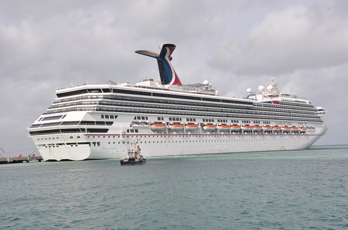 Suspenden arribo de cruceros en Puerto Progreso por coronavirus