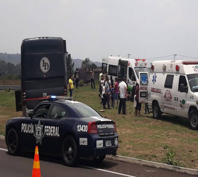 A punto de la tragedia: autobús queda sin frenos en la México-Cuautla