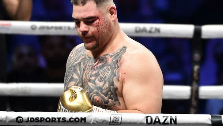 Entrenador de Andy Ruiz revela que éste sigue de fiesta y sin entrenar