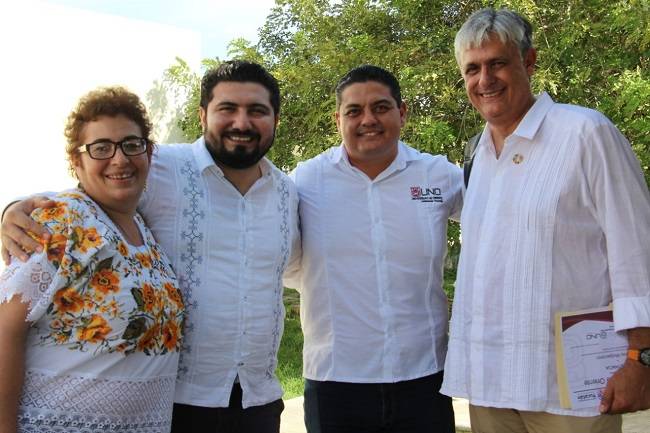 Jóvenes de la Universidad de Oriente aprenden sobre la Agenda 2030 de Yucatán.