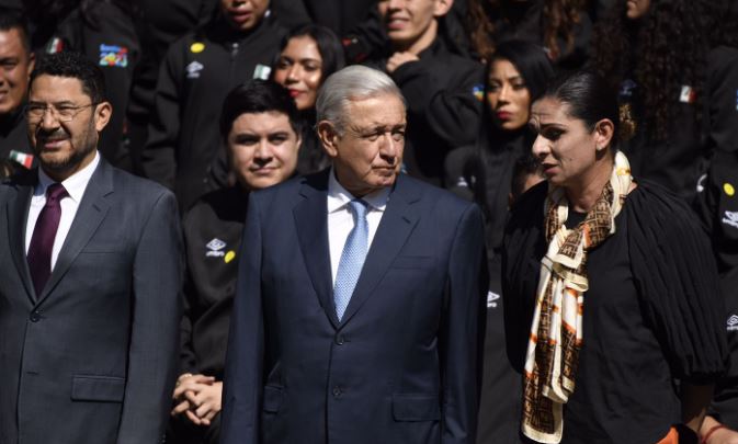 Ana Guevara se adjudica los logros y medallas en los Panamericanos