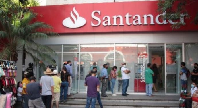 Emiten alerta para quienes tienen tarjeta de crédito de Santander