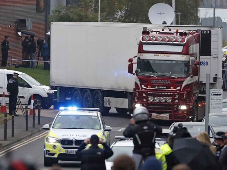 Encuentran camión con 39 migrantes muertos en Londres