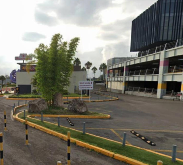 Hallan feto de tres meses cerca de conocida plaza comercial en Jalisco