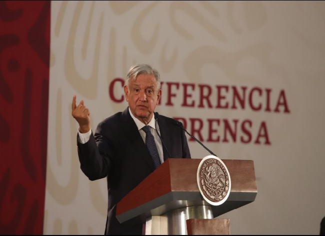 López Obrador defiende actitud de militares agredidos en Michoacán