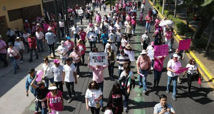 Empresarios Piden a la SCJN declarar inconstitucional la reforma al INE