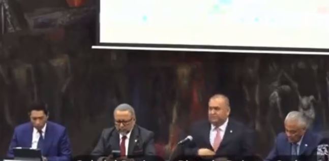 (VÍDEO) Cesan al Srio. general de la Facultad de derecho de la UNAM por comentario misógino