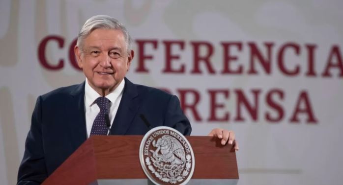 AMLO dijo que médicos sólo buscan enriquecerse pero que “no quiso ofenderlos”