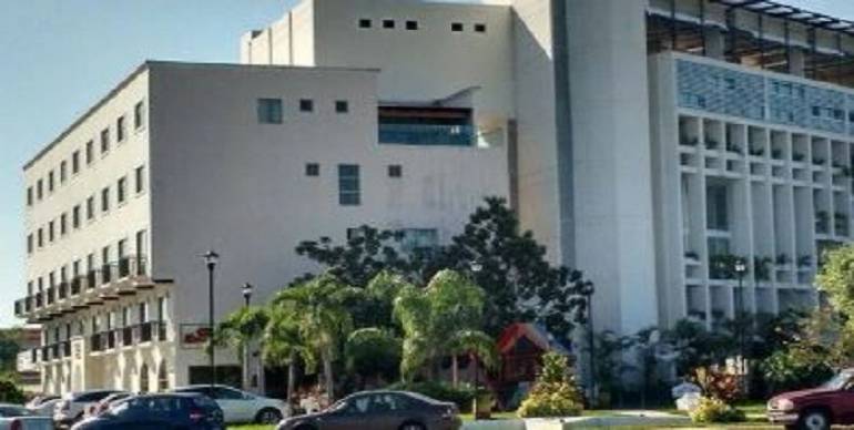7 estudiantes de Sonora quedaron atrapados en elevador de un hotel de Mérida