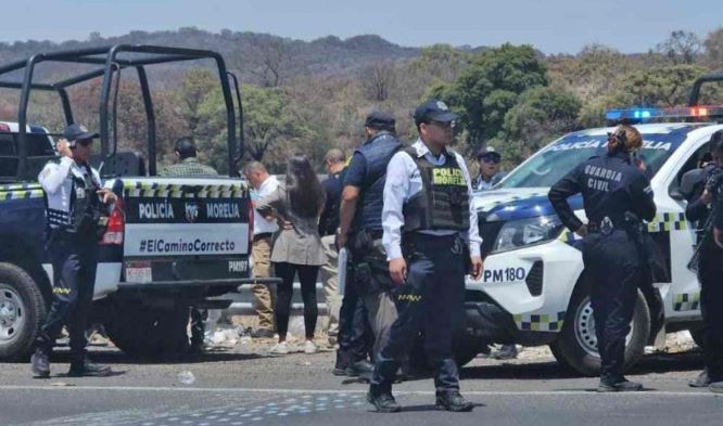 Detienen a un agente de la FGR por el asesinato de un hombre en Michoacán