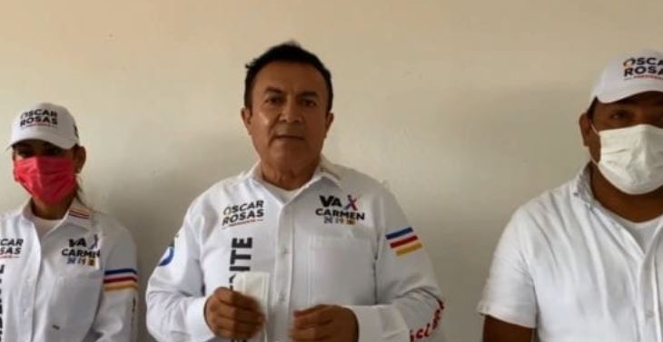 Balean camioneta de candidato de PRI-PAN-PRD en Carmen, Campeche