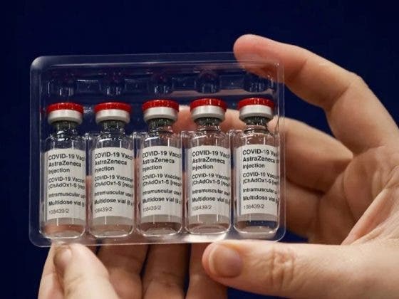 Países europeos detienen vacuna AstraZeneca por casos de trombosis