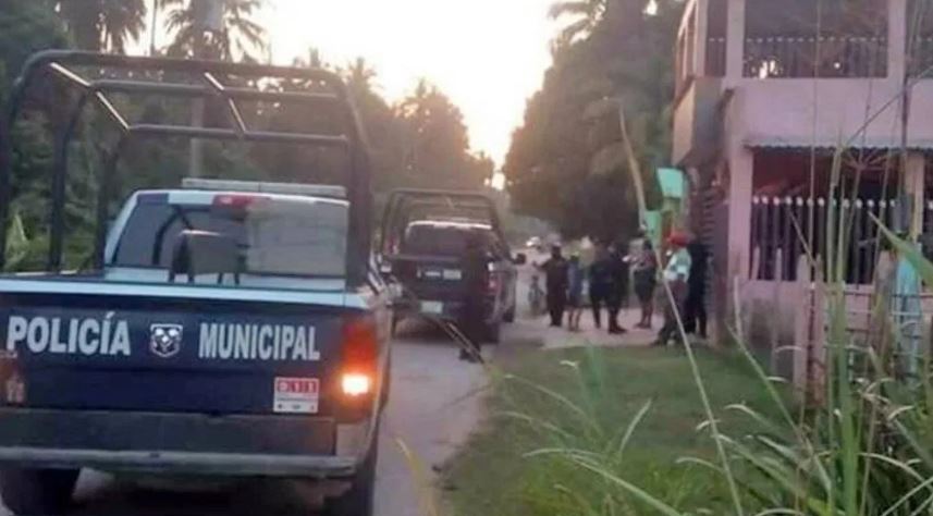 Niño de 12 años dispara rifle por accidente y hiere a dos amigos