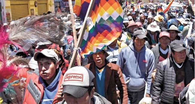Descubren a Evo Morales organizando bloqueos en Bolivia desde México