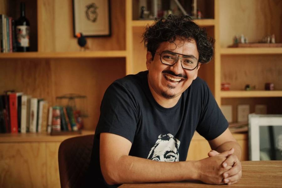 Escritor mexicano recibe el Premio Nacional de Cuento Juan José Arreola 2020