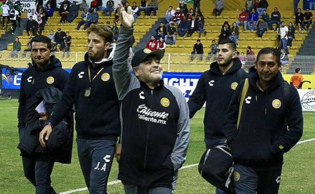 Maradona analiza regresar con Dorados