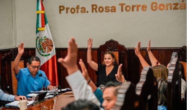 Dra. Celia Rosado Avilés, oradora huésped por Aniversario del inicio de la Independencia