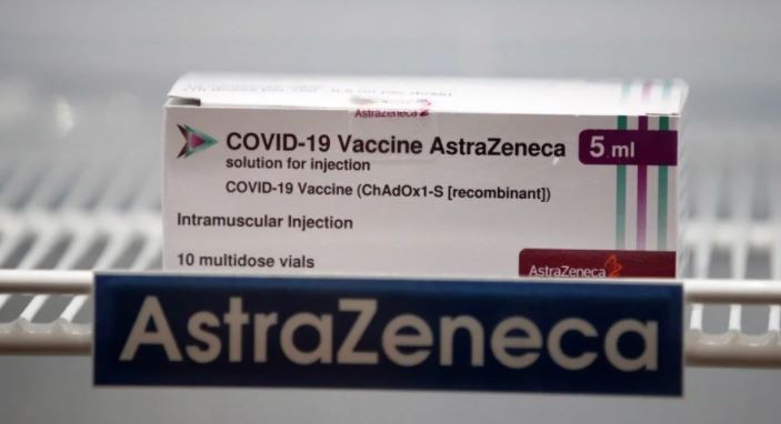España se une a suspensión de vacunación con AstraZeneca