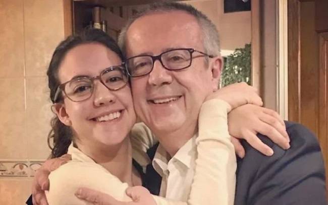Hija de Carlos Urzúa: “Muy orgullosa de tu trabajo y de tu congruencia”