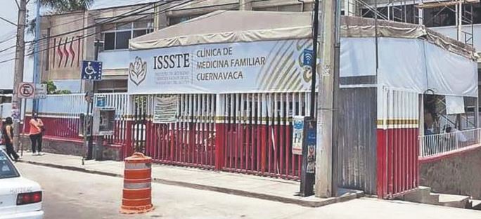 Morelos: Familia acusa al ISSSTE de darles el cadáver equivocado