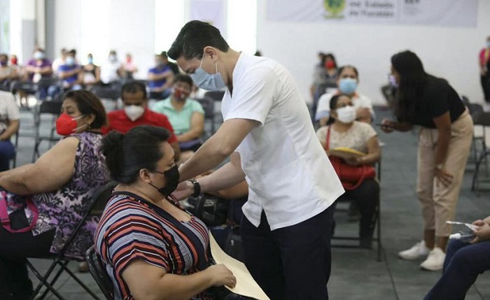 Mérida: Anuncian segundas dosis de vacuna contra Covid para personas de 50-59