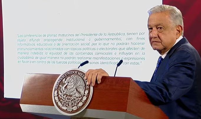 AMLO anuncia que acatará orden del INE y que ya no hablará de ningún político ¿Ahora sí?