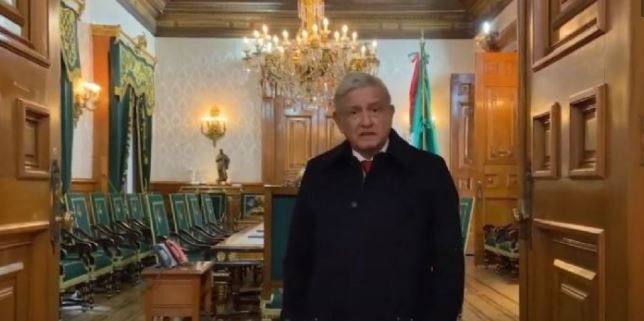 López Obrador reaparece, como si nada, en un video “para que no haya rumores”