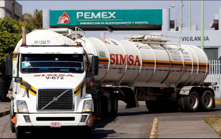 Pemex debe mejorar para no perder grado de inversión: BBVA