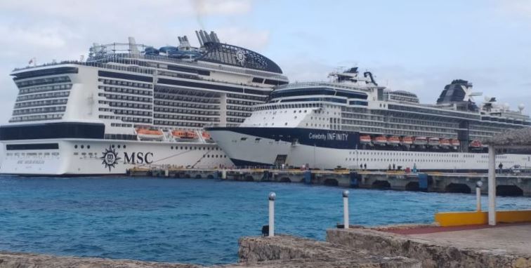 Crucero Meraviglia, rechazado en Jamaica por coronavirus, llegó a Cozumel