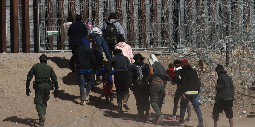 Reportan mayor violencia contra migrantes en frontera México-EE.UU.