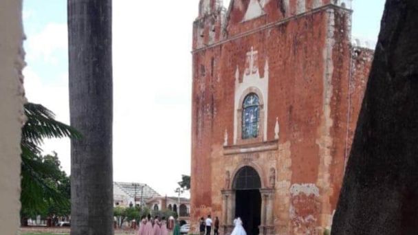 Despiden a funcionario de Ticul por acudir a boda en contingencia