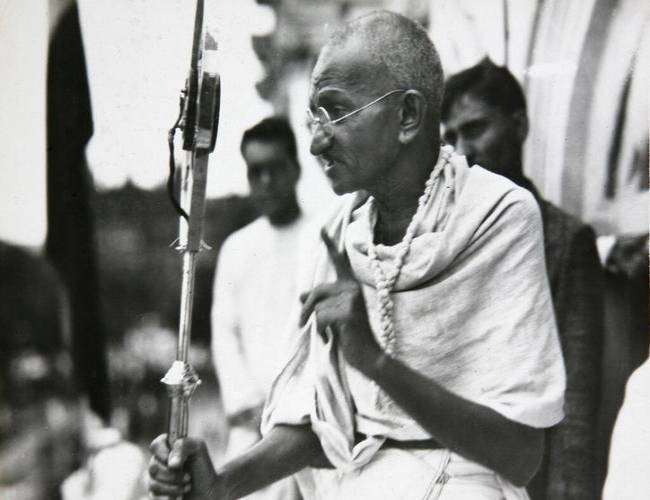 A 150 años del natalicio de Gandhi ¡se roban sus cenizas!