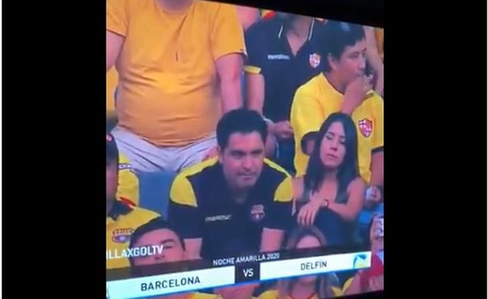 Gracias a una “kiss cam” cachan a pareja de infieles en partido de futbol