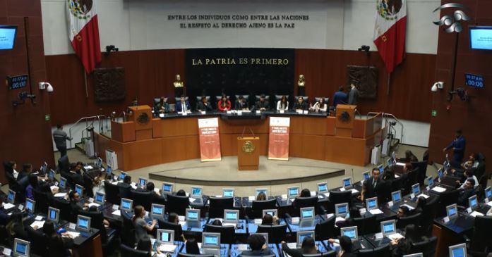 Senadores en desacato por caso del INAI recibirán una ridícula multa de $10,374