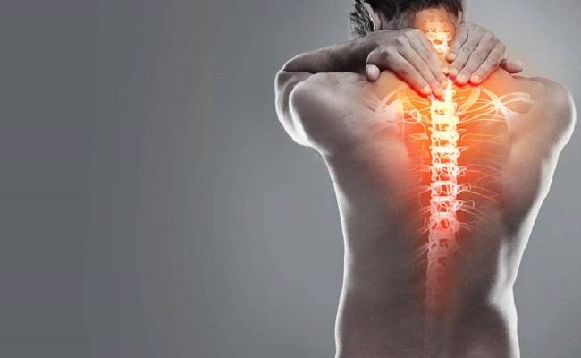 Científicos: Dolor crónico de espalda puede ser señal de muerte prematura