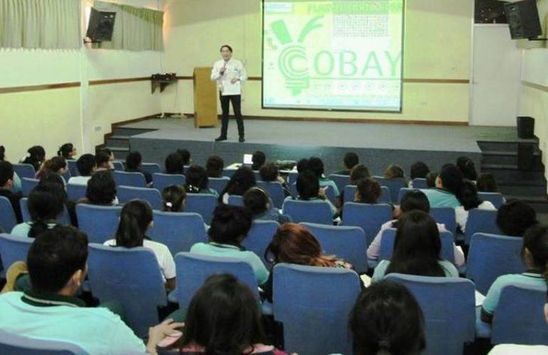 Profesores irregulares del Cobay dicen tener miedo a perder trabajo