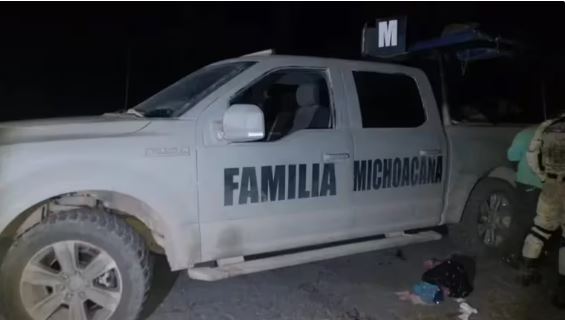 La Familia Michoacana despliega narcomantas en Morelos