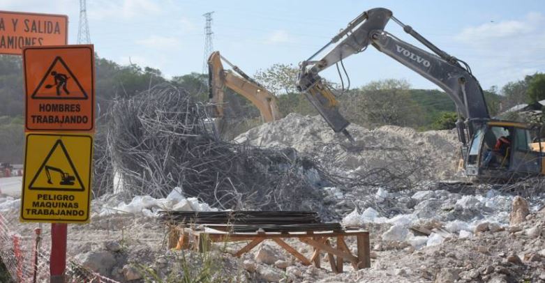 Campeche: Se desploman 4 pilotes del Tren Maya