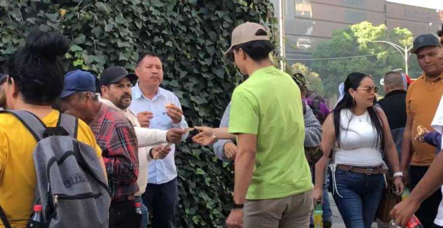 (VÍDEOS) $100 pesitos pagaron por ir al zócalo en acarreo de Sheinbaum