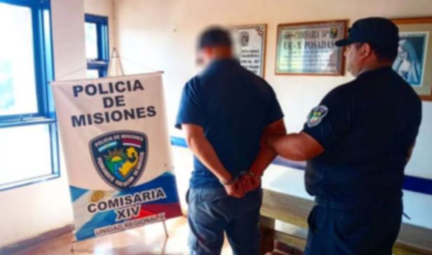 Argentino fingió un arresto para justificar faltas al trabajo... Termina detenido