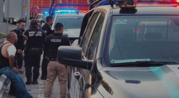 Asalto masivo en Querétaro: más de 300 automovilistas emboscados