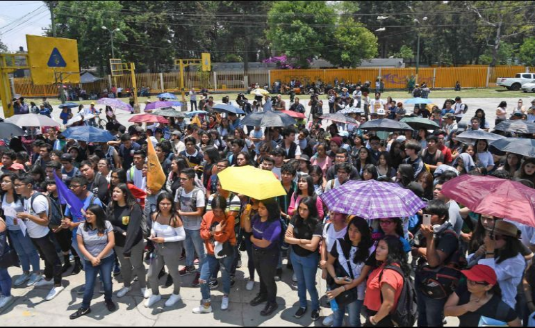 Estudiantes acuerdan marcha por el asesinato de Aideé, la estudiante del CCH