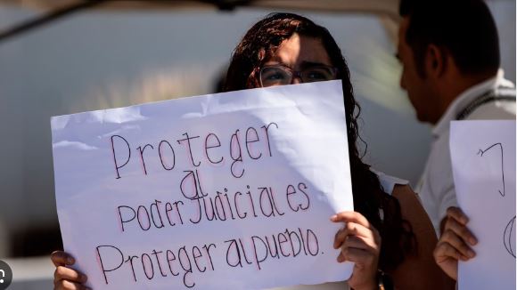 Trabajadores del Poder Judicial inician paro por eliminación de fideicomisos