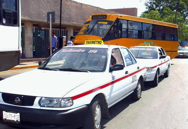 Cambiarán taxis y camionetas del FUTV de gasolina por gas natural