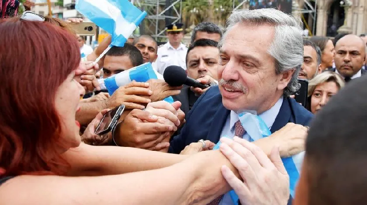 Presidente electo de Argentina viajará a México; prevé verse con AMLO