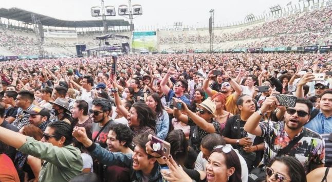 Muere por coronavirus policía que resguardó Vive Latino